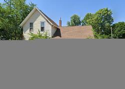 Pre-foreclosure Listing in W 8TH ST STERLING, IL 61081