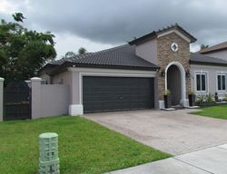 Pre-foreclosure in  SW 15TH ST Miami, FL 33194