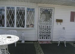 Pre-foreclosure Listing in BLACK PINE LN LEVITTOWN, PA 19054