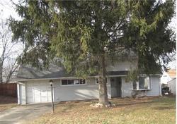 Pre-foreclosure in  RUBY LN Levittown, PA 19055