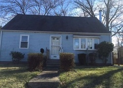 Pre-foreclosure in  N OLDEN AVENUE EXT Trenton, NJ 08618