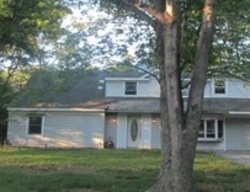  Lakeside Dr, Farmingville NY