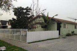 Pre-foreclosure Listing in GLENWOOD PL SOUTH GATE, CA 90280