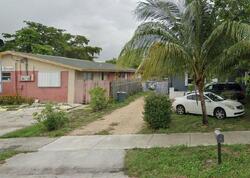 Pre-foreclosure in  NW 20TH ST Fort Lauderdale, FL 33311
