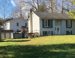 Pre-foreclosure in  EDGEWOOD DR Newton, NJ 07860
