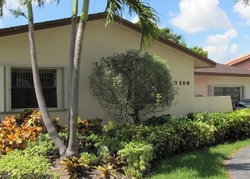 Pre-foreclosure in  SW 92ND AVE Miami, FL 33173