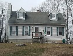 Pre-foreclosure in  EDGEWOOD DR Newton, NJ 07860