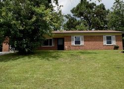 Pre-foreclosure in  EMORY CT Fayetteville, NC 28311