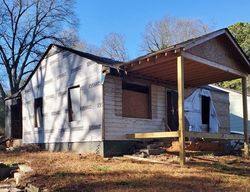 Pre-foreclosure in  CENTER HILL AVE NW Atlanta, GA 30318
