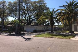 Pre-foreclosure in  HARBOR HILL DR Safety Harbor, FL 34695