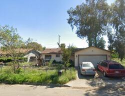 Pre-foreclosure in  EASTVIEW DR Hanford, CA 93230