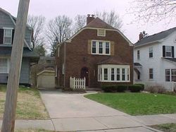 Pre-foreclosure Listing in W FOREST AVE DECATUR, IL 62522