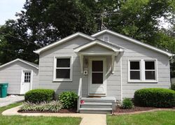 Pre-foreclosure in  N INDEPENDENCE ST Mascoutah, IL 62258