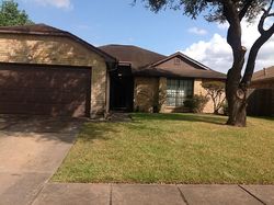 Pre-foreclosure in  LOST THICKET DR Houston, TX 77085
