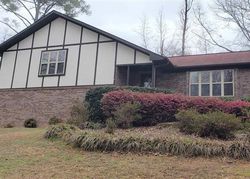Pre-foreclosure in  SUNNYDALE DR Gadsden, AL 35907
