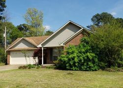 Pre-foreclosure Listing in CINDY LN WYNNE, AR 72396