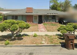 Pre-foreclosure in  S POINSETTIA AVE Compton, CA 90221