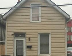Pre-foreclosure Listing in N LOCUST ST HAGERSTOWN, MD 21740