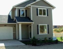 Pre-foreclosure in  FILBERT AVE Eugene, OR 97404