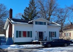 Pre-foreclosure Listing in HOYT ST MUSKEGON, MI 49442