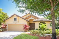 Pre-foreclosure in  BIRAGUE DR Lake Worth, FL 33449