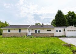 Pre-foreclosure Listing in BARRY DR N HIGHLAND LAKES, NJ 07422
