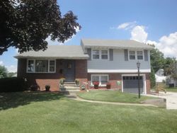 Pre-foreclosure Listing in SWIFTWATER LN BROOKHAVEN, PA 19015