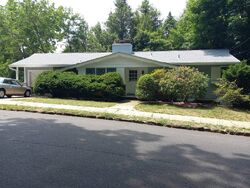 Pre-foreclosure Listing in E HIGHLAND AVE ATLANTIC HIGHLANDS, NJ 07716