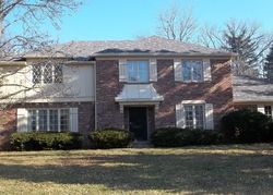 Pre-foreclosure in  FOREST DR Carmel, IN 46033