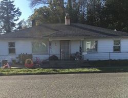 Pre-foreclosure in  4TH ST Myrtle Point, OR 97458