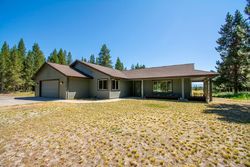 Pre-foreclosure in  SUNDOWN DR La Pine, OR 97739