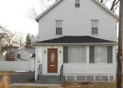 Pre-foreclosure Listing in HUBBARD ST BLOOMFIELD, CT 06002
