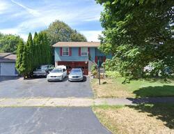 Pre-foreclosure in  SNOWBERRY CRES Rochester, NY 14606