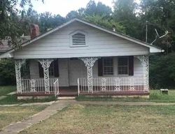 Pre-foreclosure in  BAHENLE LN Birmingham, AL 35210