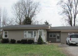 Pre-foreclosure in  BELLE DR Fairview Heights, IL 62208