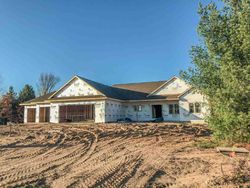 Pre-foreclosure Listing in W COPPERLEAF CT PLOVER, WI 54467