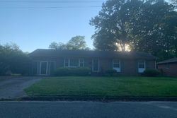  Cascade Dr, Newport News VA