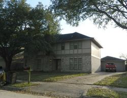 Pre-foreclosure in  COUNTRY PARK DR Katy, TX 77450