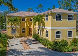  Spanish Oaks Ln, Naples FL