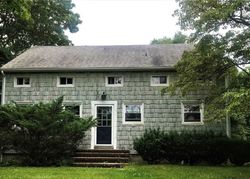  Hickory Ave, Farmingville NY
