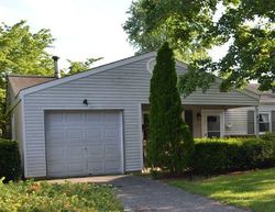 Pre-foreclosure in  SPRUCE DR Tuckerton, NJ 08087