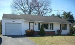  Oak Ridge Dr, Hagerstown MD