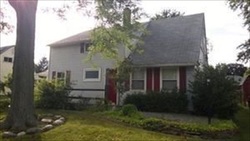  Indian Creek Dr, Levittown PA