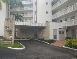  S Ocean Dr , Hallandale FL