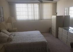 Pre-foreclosure in  NE 14TH AVE  Hallandale, FL 33009