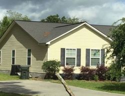 Pre-foreclosure in  W FOREST AVE Homerville, GA 31634