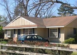 Pre-foreclosure Listing in KINGS DR THOMASVILLE, GA 31792