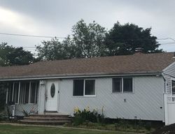Pre-foreclosure in  FRANKLIN ST Brentwood, NY 11717