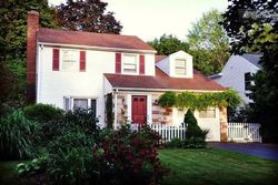  Mayflower Dr, Rochester NY
