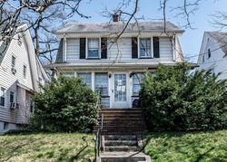 Pre-foreclosure in  CARMITA AVE Rutherford, NJ 07070